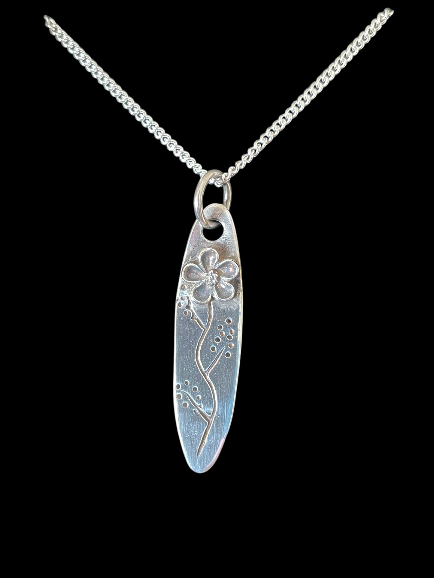 Flower tag pendant