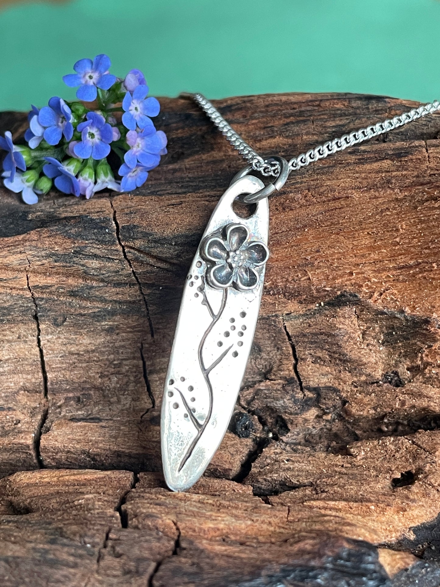 Flower tag pendant