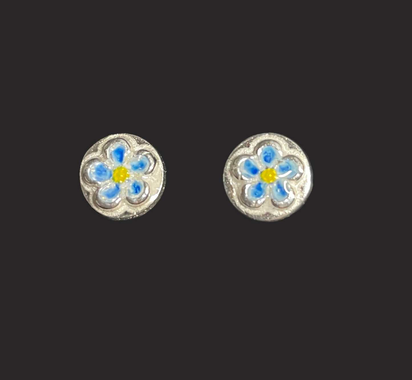 Forget-Me-Not Small Disc Earrings
