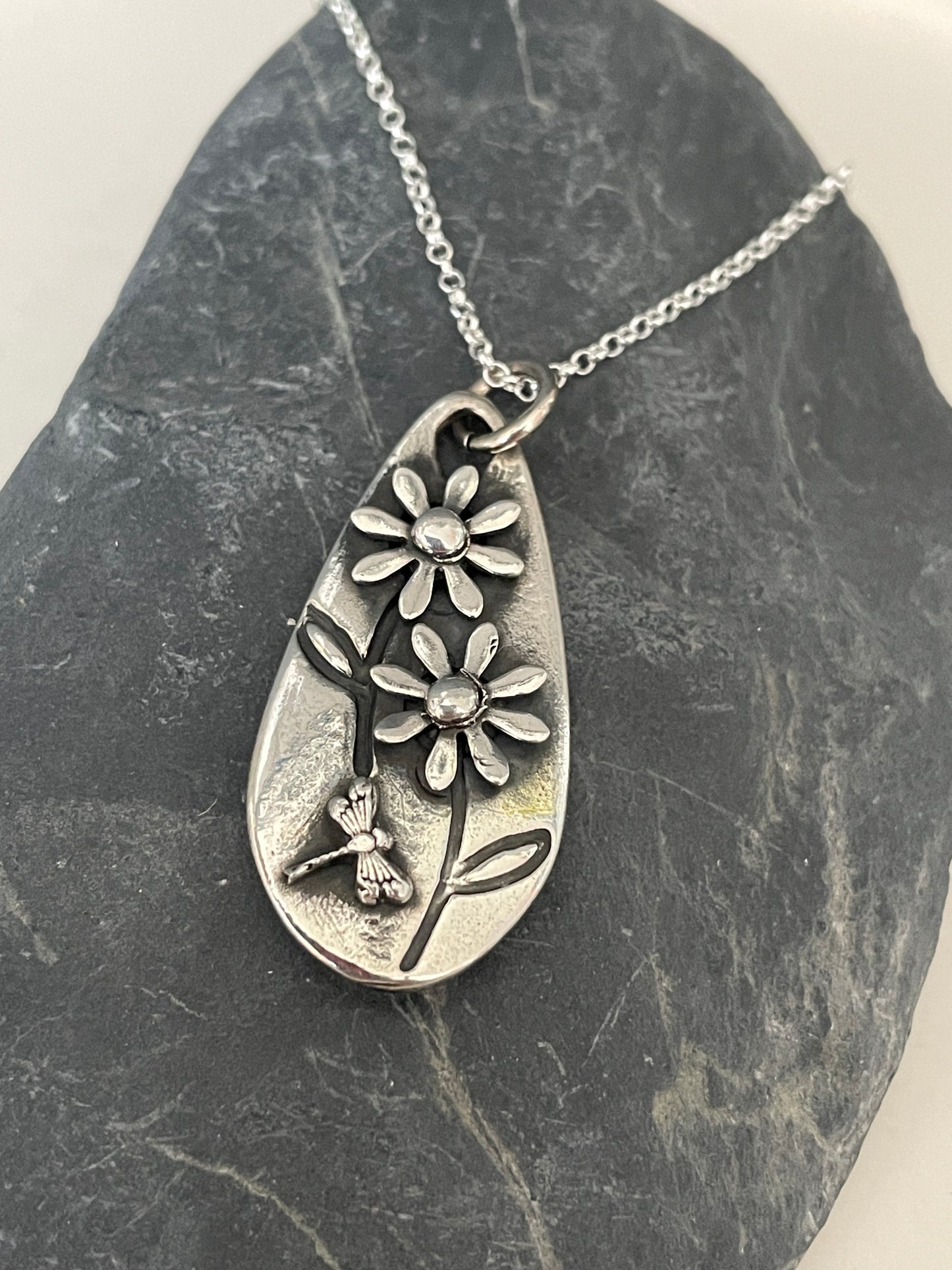 Silver Double Daisy Teardrop Pendant with Dragonfly