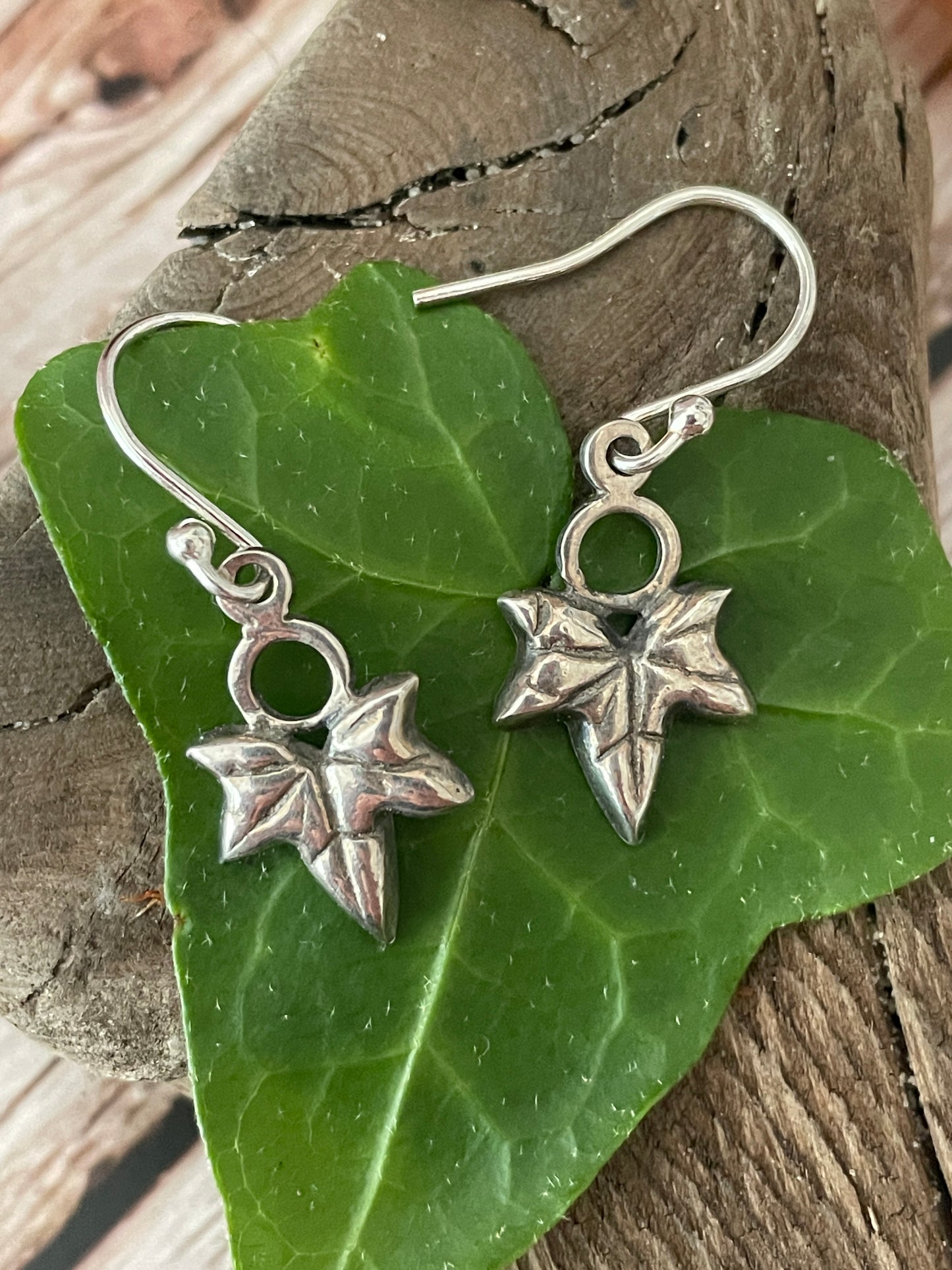 Ivy leaf dangle earrings