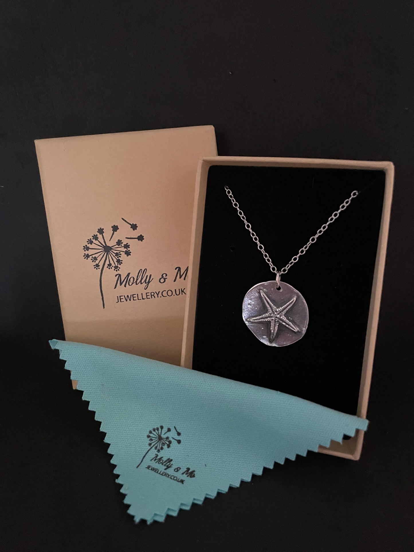 Starfish disc pendant