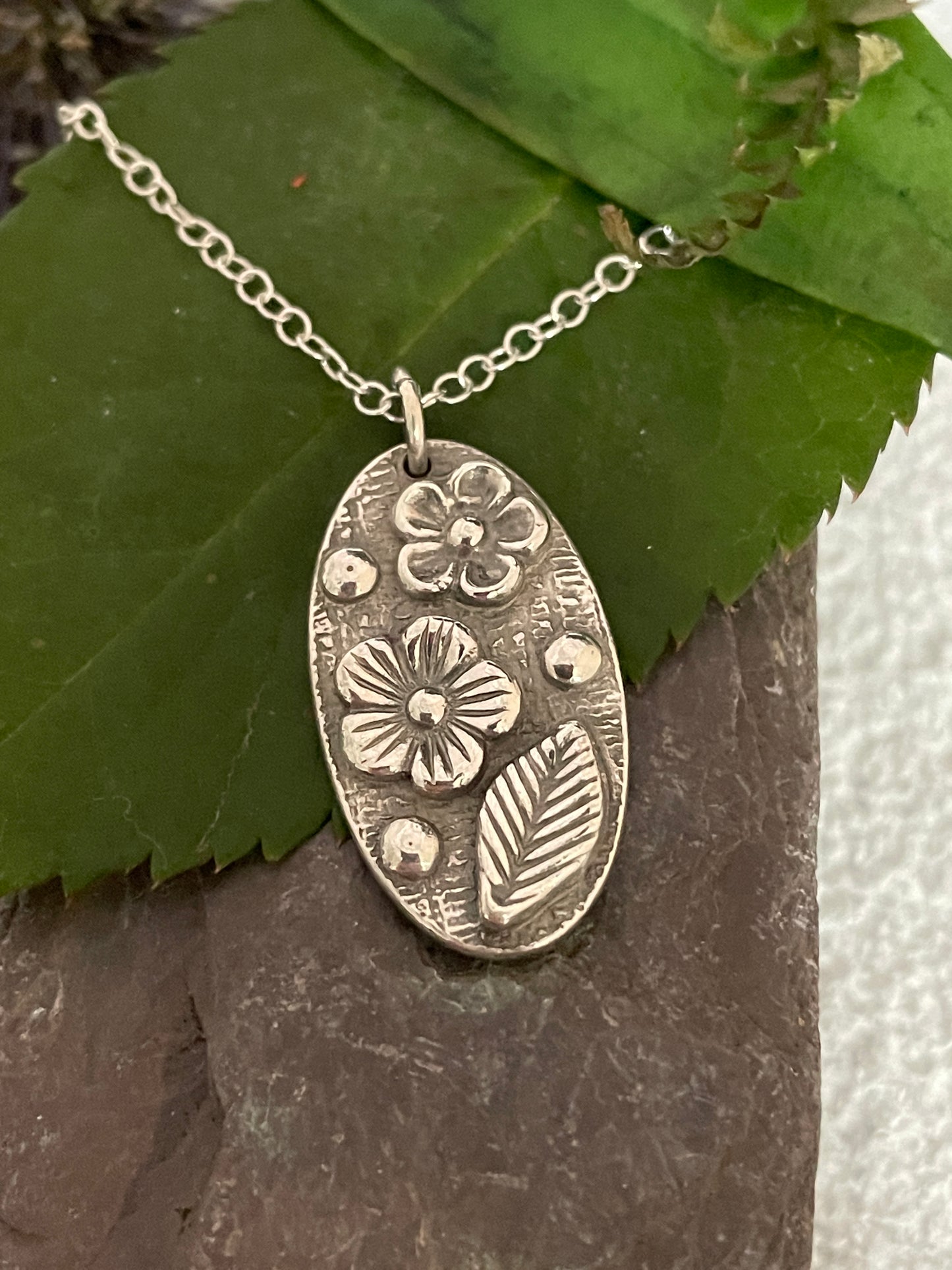 Spring flower necklace